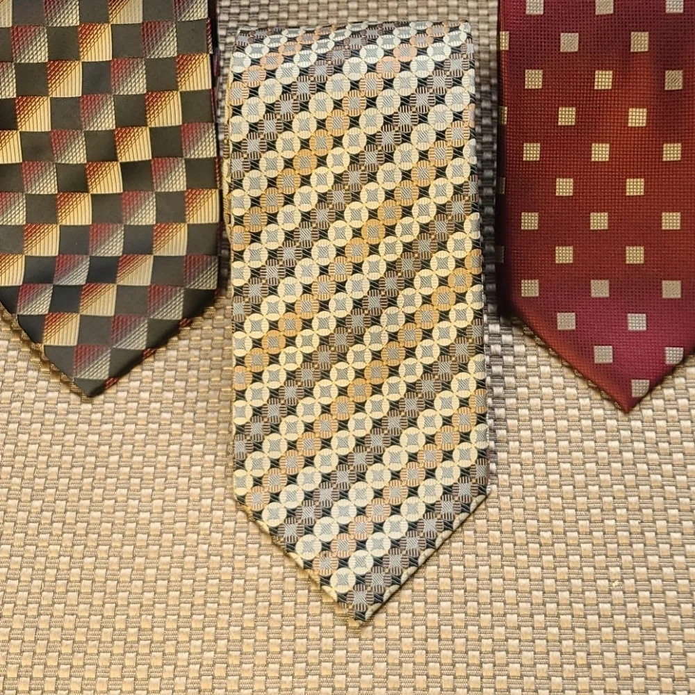 Set of 3 Alexander Julian Colours ties